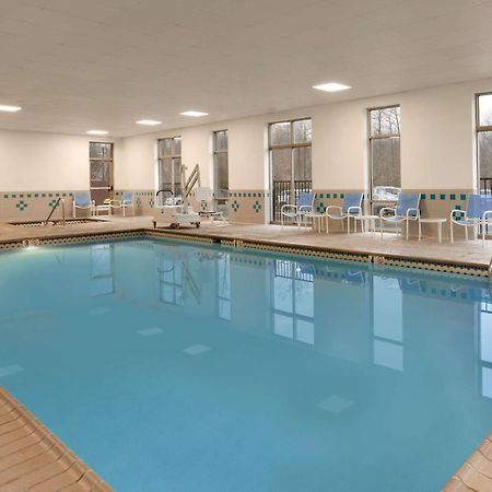 Embassy Suites Newark - Wilmington/South מראה חיצוני תמונה