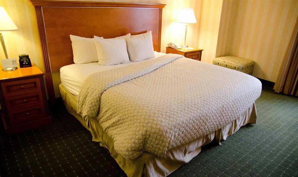 Embassy Suites Newark - Wilmington/South חדר תמונה