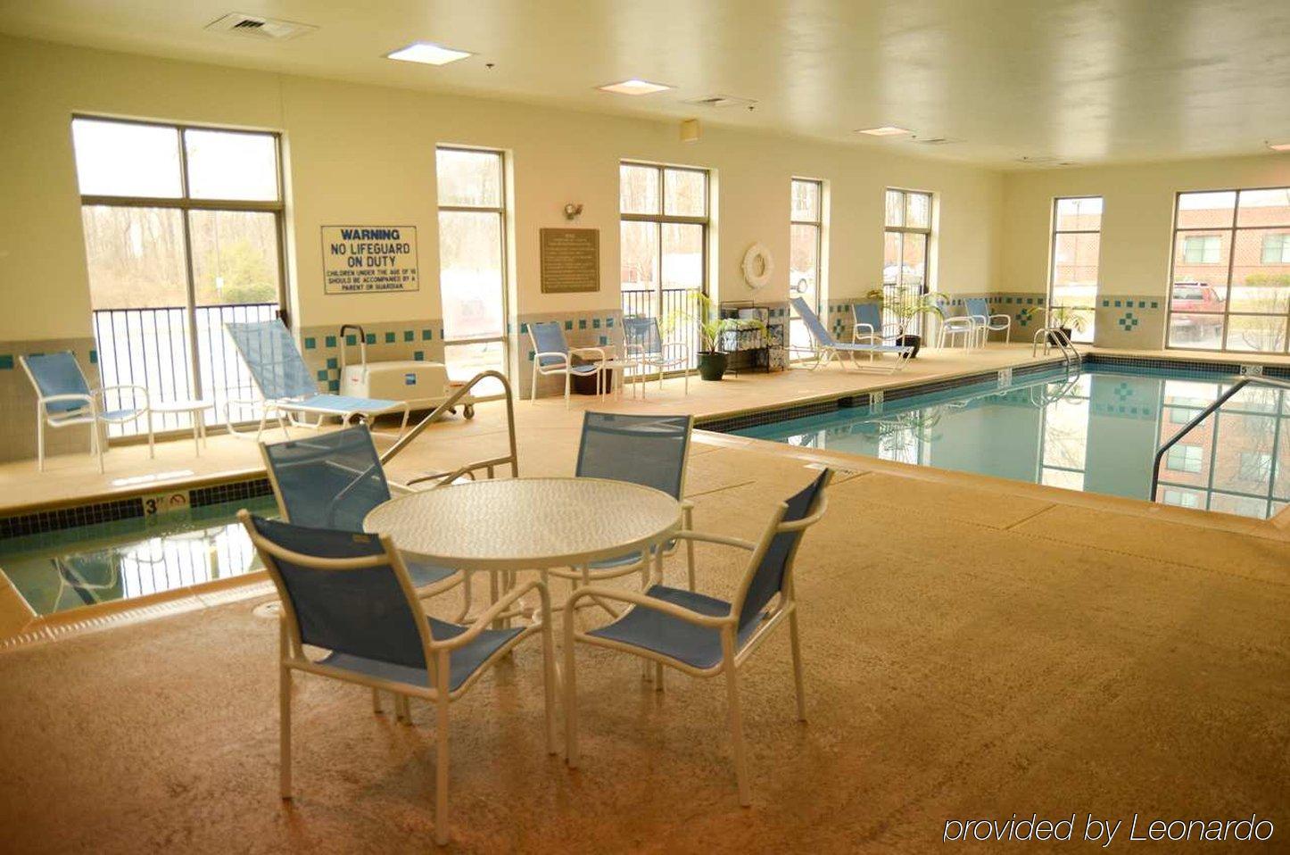 Embassy Suites Newark - Wilmington/South מראה חיצוני תמונה