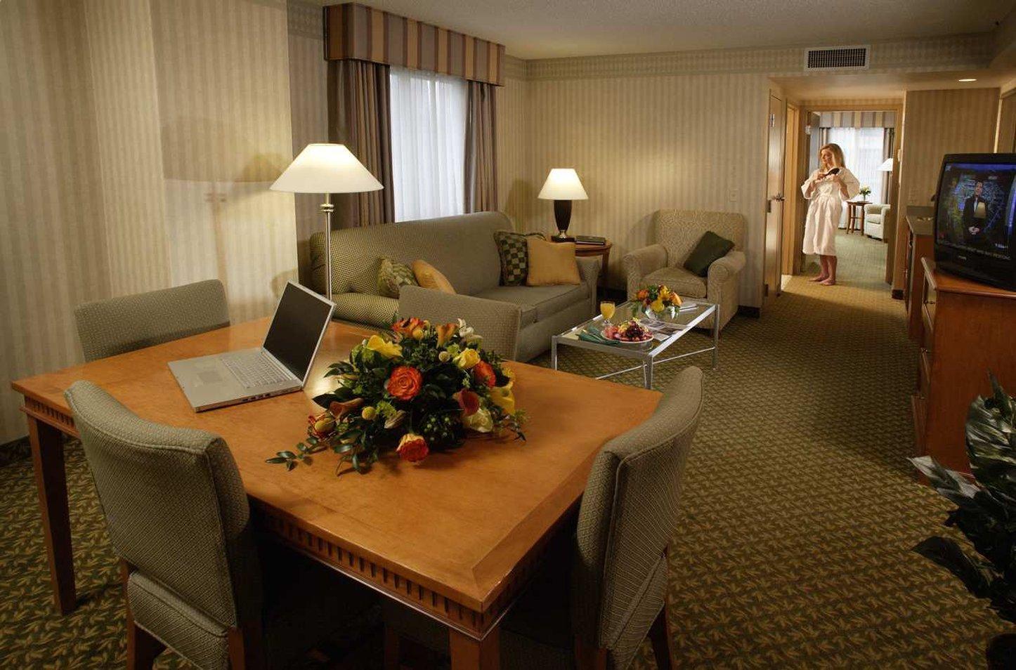 Embassy Suites Newark - Wilmington/South מראה חיצוני תמונה