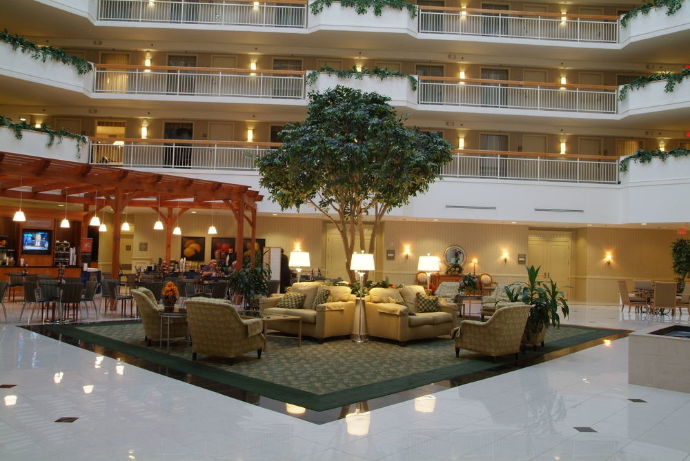 Embassy Suites Newark - Wilmington/South מראה חיצוני תמונה